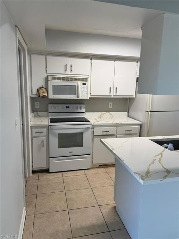 3004 Santa Barbara Blvd Apt B #B - Photo 7 of 23
