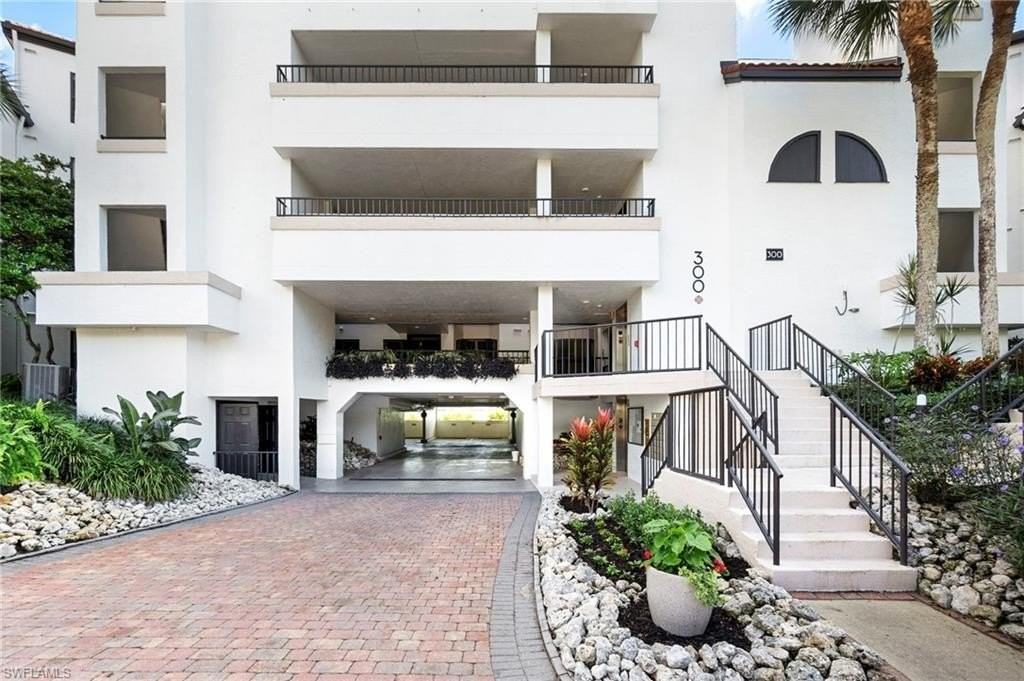 305 La Peninsula Blvd Unit 305 #305 - Photo 2 of 23