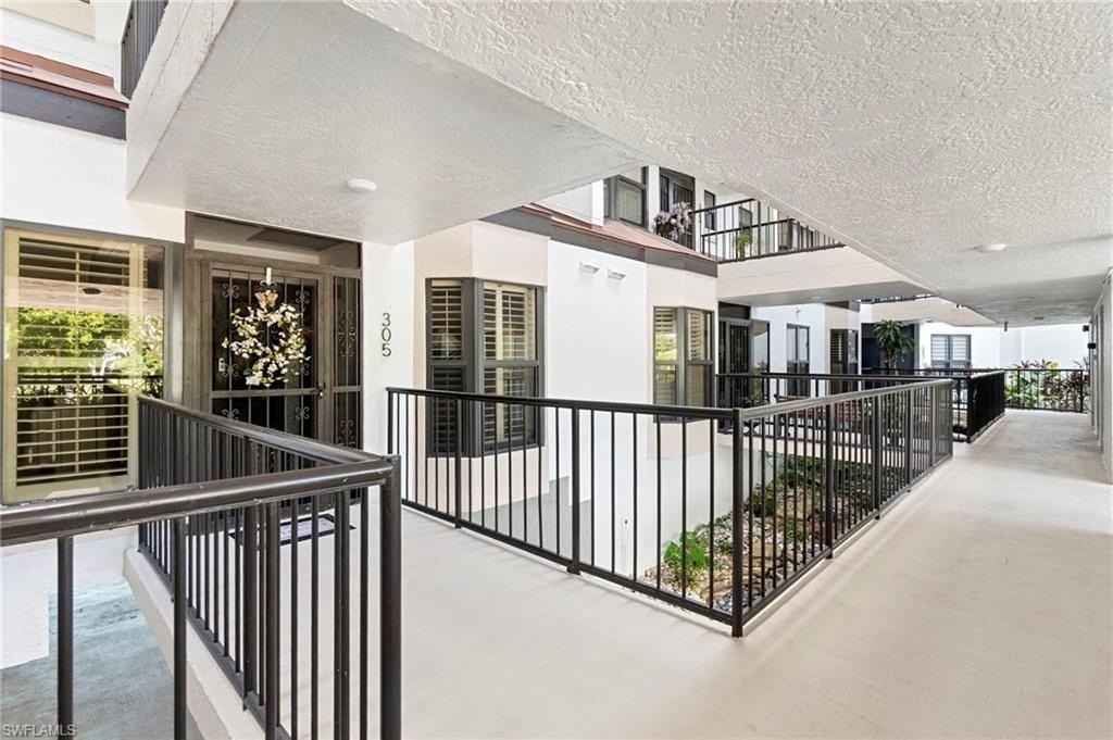 305 La Peninsula Blvd Unit 305 #305 - Photo 3 of 23