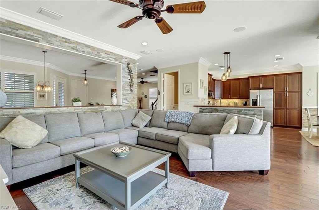 3402 Tigris Ln - Photo 4 of 50