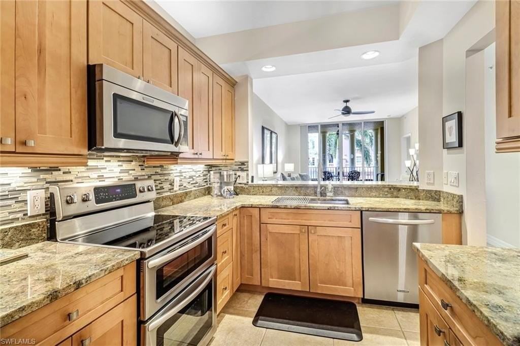 401 Bayfront Pl #3205 - Photo 5 of 35