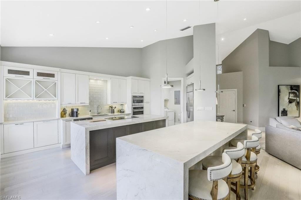 107 Colonade Cir Unit 103 #103 - Photo 6 of 26