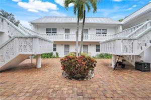 featured image of 780 10th Ave S Apt 22 #22