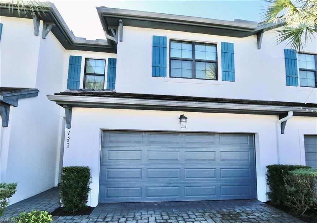 7352 Rockefeller Dr - Photo 3 of 39