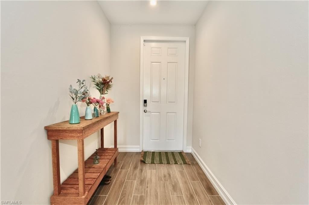 7352 Rockefeller Dr - Photo 5 of 39