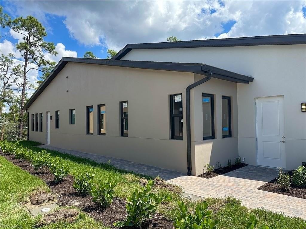 5826 Jasper Way Unit 101 #101 - Photo 3 of 41