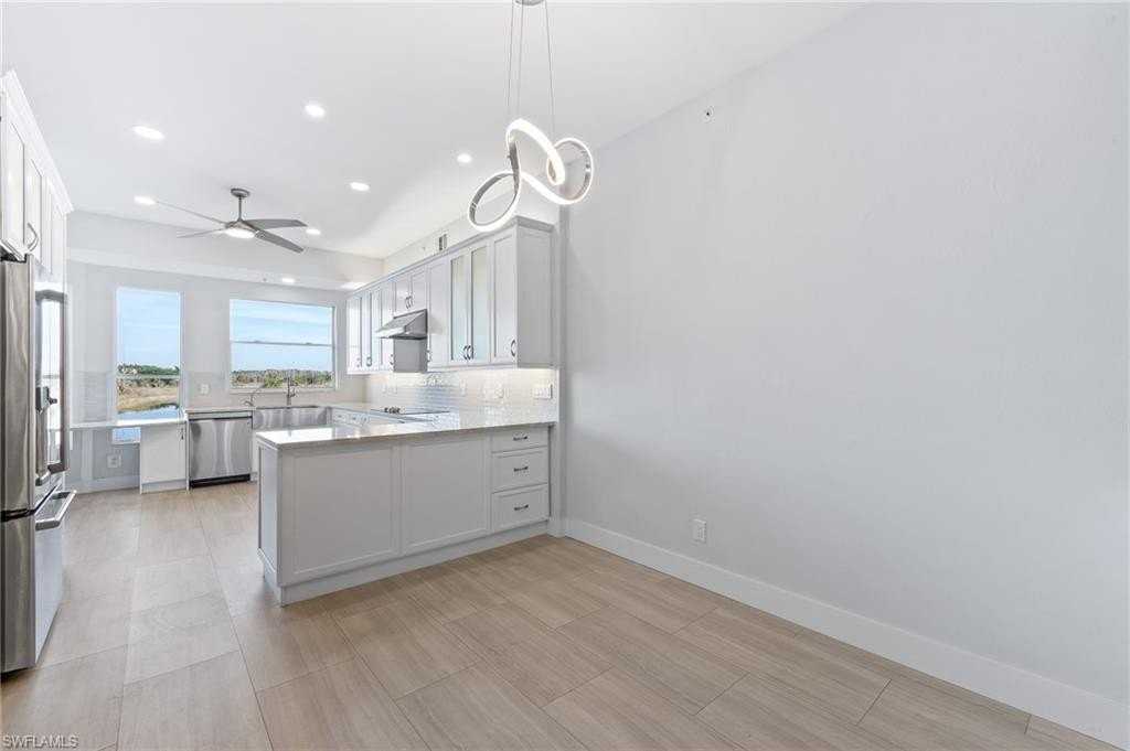 25000 Cypress Hollow Ct Apt 101 #101 - Photo 6 of 32