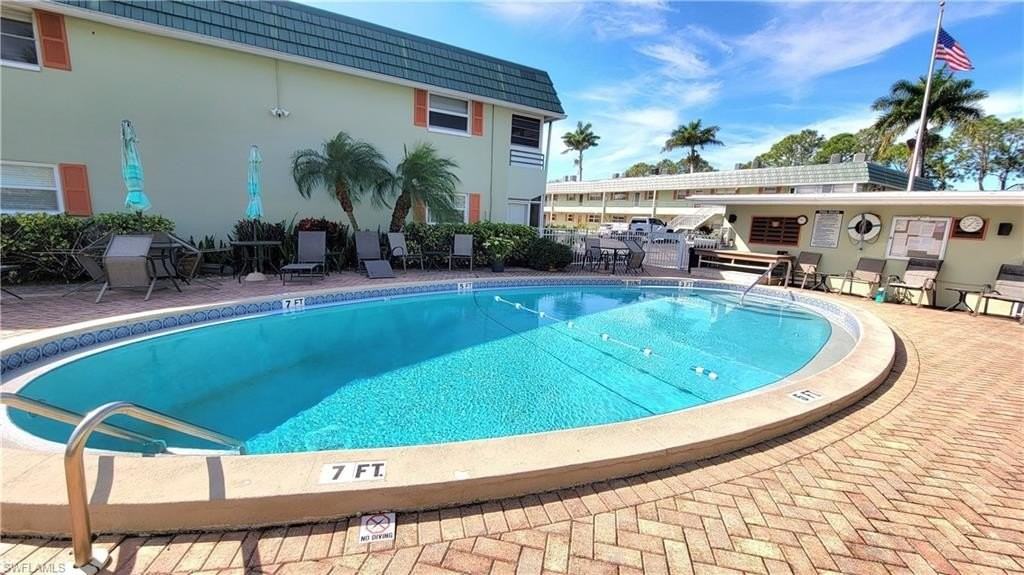 300 Valley Stream Dr Unit A7 #A7 - Photo 7 of 34