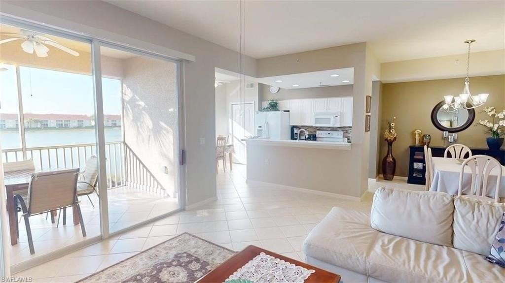 2730 Cypress Trace Cir Apt 2828 #2828 - Photo 6 of 48