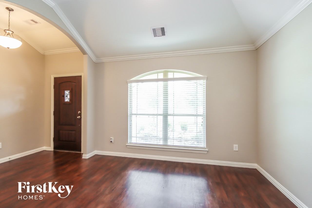 3024 Golden Current Ln - Photo 3 of 15