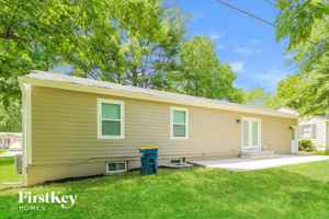 featured image of 429 Wilshire Blvd