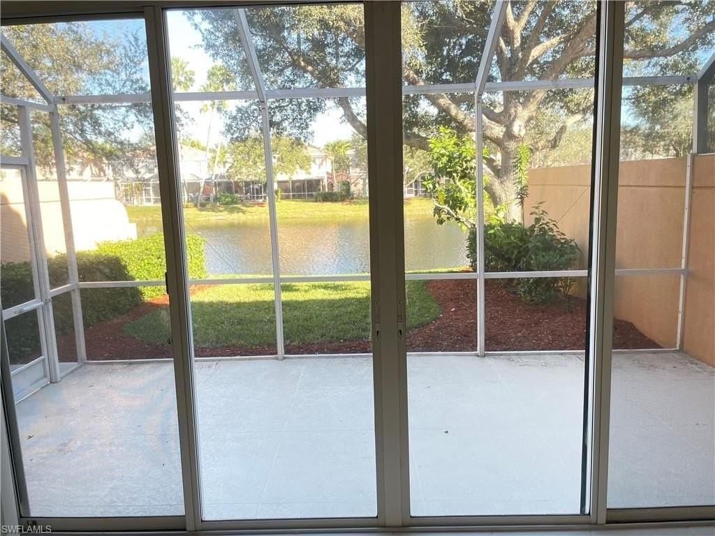 5549 Cove Cir #79 - Photo 6 of 23