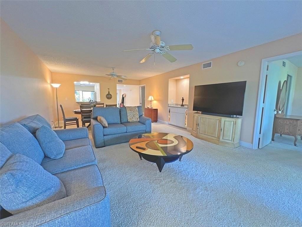 15400 Cedarwood Ln #102 - Photo 4 of 27