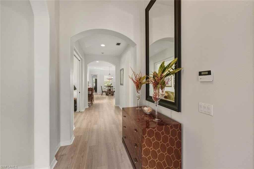 10800 Fieldfair Dr - Photo 4 of 47