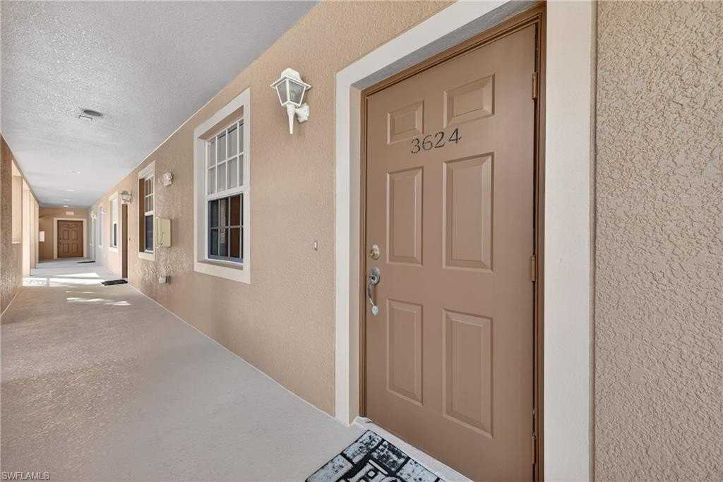 9601 Spanish Moss Way #3624 - Photo 3 of 26