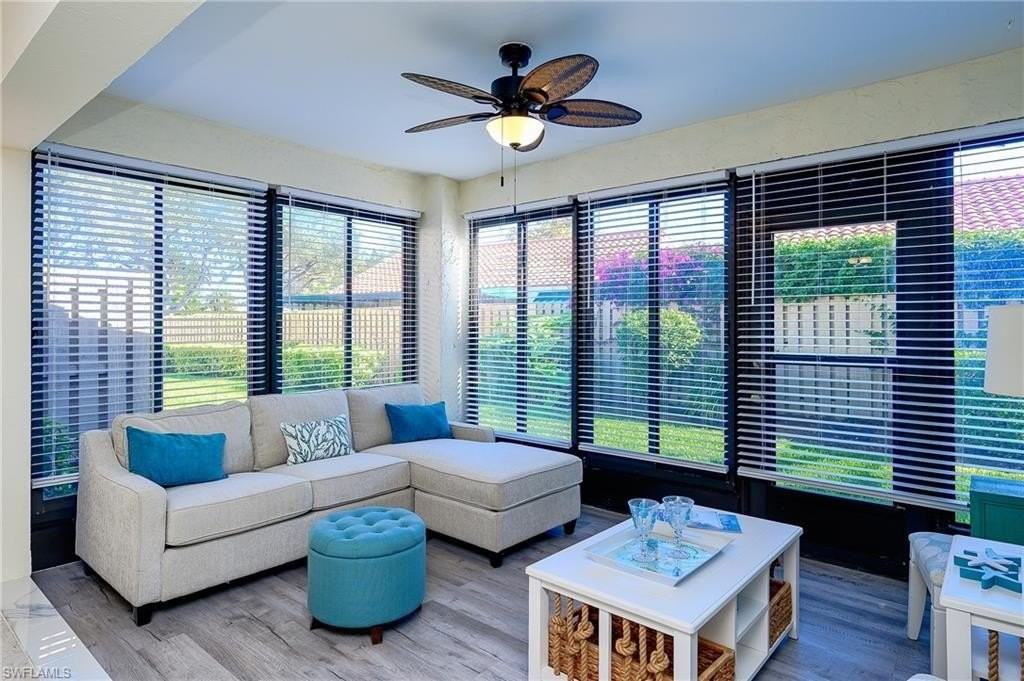 833 Reef Point Cir - Photo 4 of 41