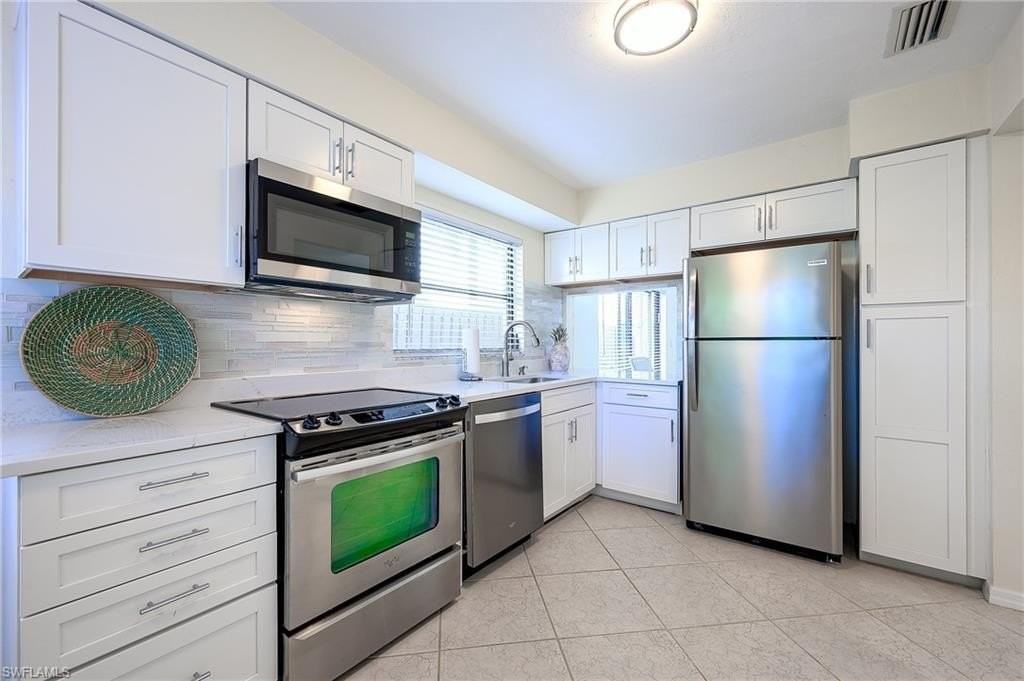 833 Reef Point Cir - Photo 5 of 41