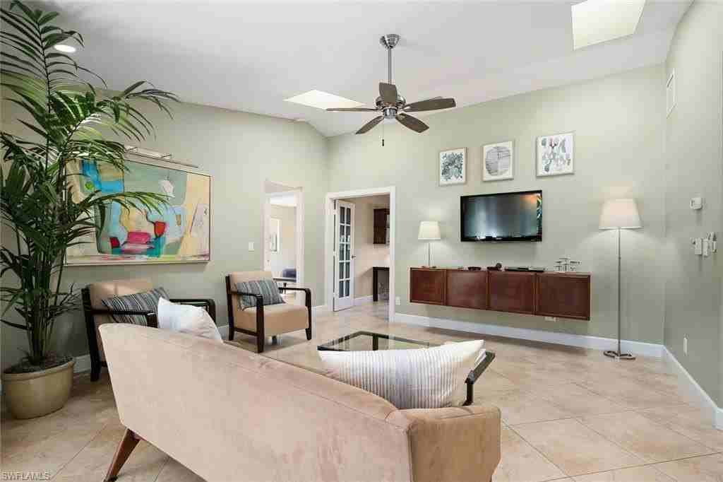 9977 Treasure Cay Ln - Photo 6 of 18