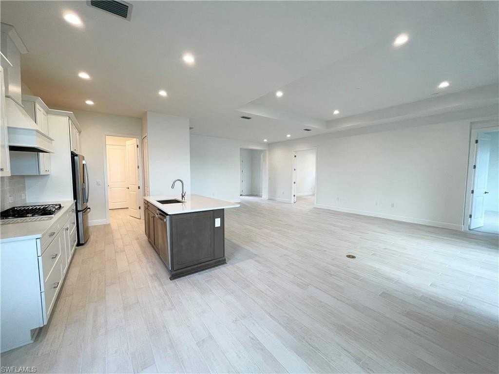 3945 Perseus St - Photo 7 of 18