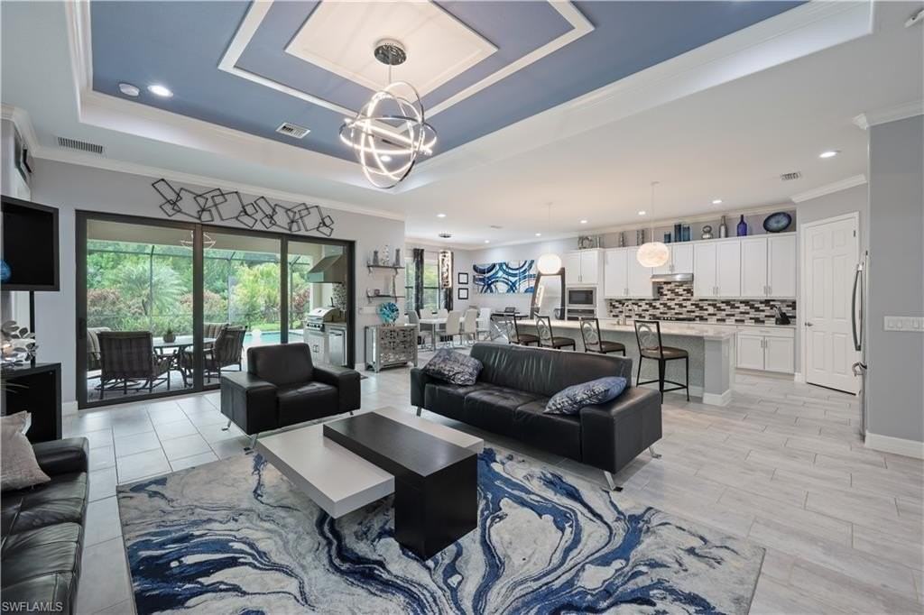 2098 Antigua Ln - Photo 7 of 39