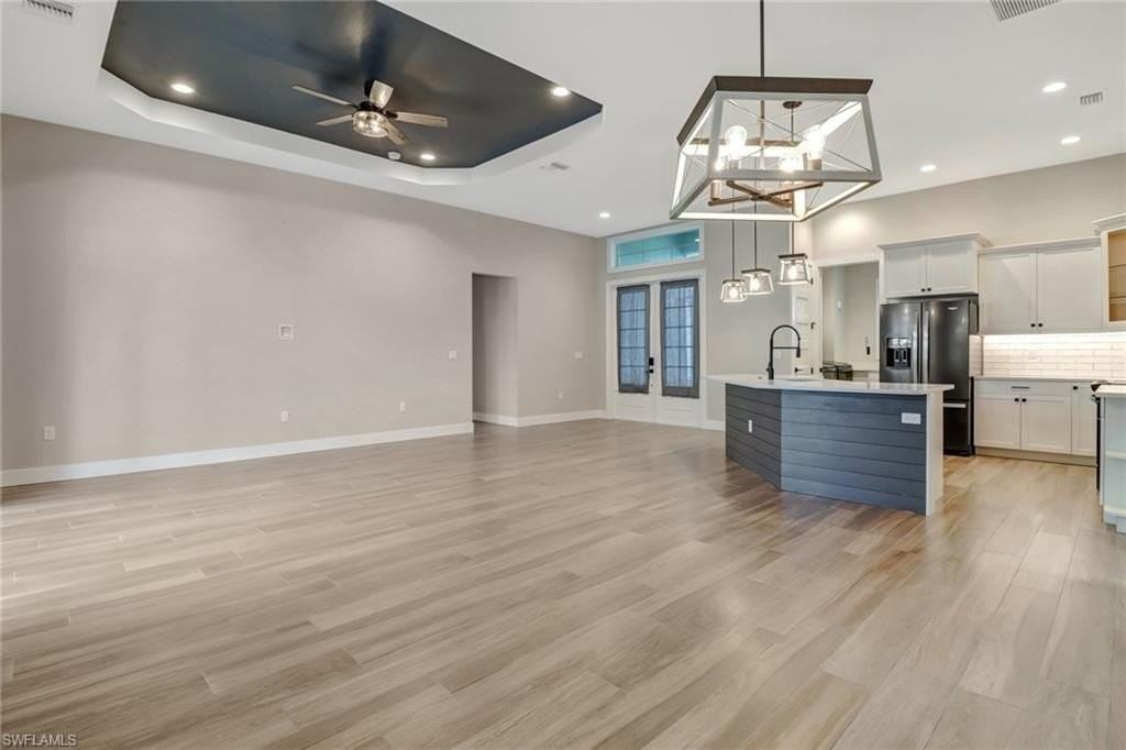 4641 Santiago Ln - Photo 7 of 27