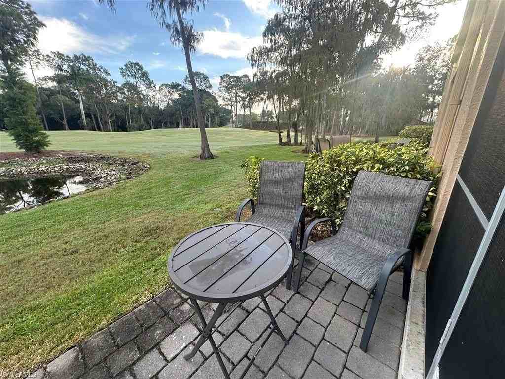 1025 Foxfire Ln Apt 106 #106 - Photo 7 of 43