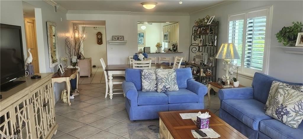 219 Fox Glen Dr Apt 1107 #1107 - Photo 3 of 36