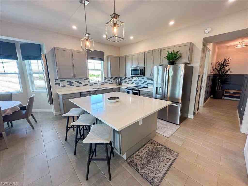 163 Indies Dr E #206 - Photo 6 of 49