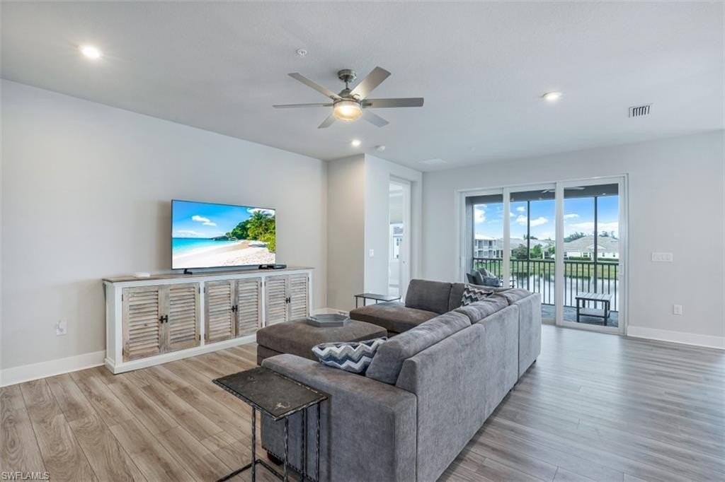 4705 Arboretum Cir Unit 203 #203 - Photo 4 of 30