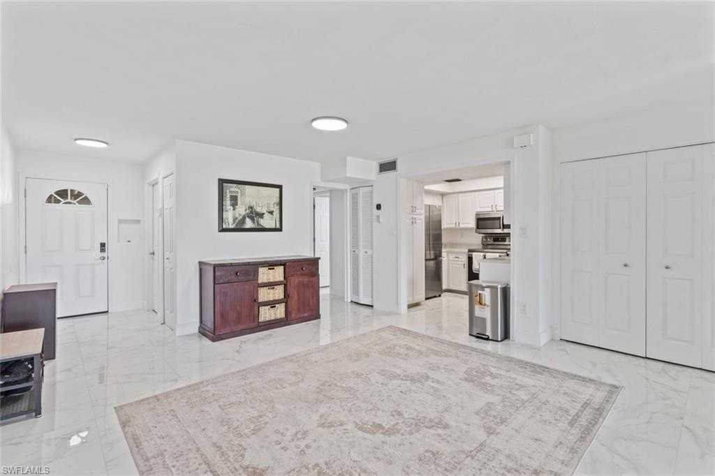 452 Bristle Cone Ln Unit 27 #27 - Photo 4 of 16