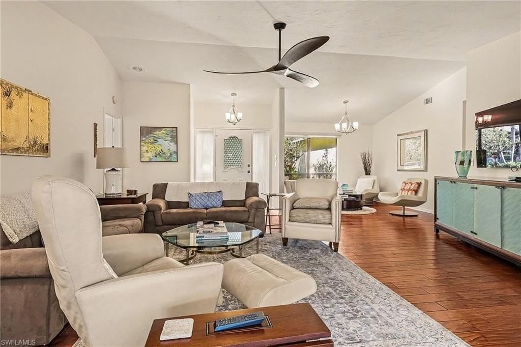 9874 Campbell Cir - Photo 4 of 27