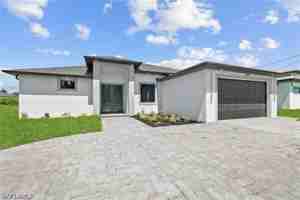 featured image of 324 El Dorado Blvd S