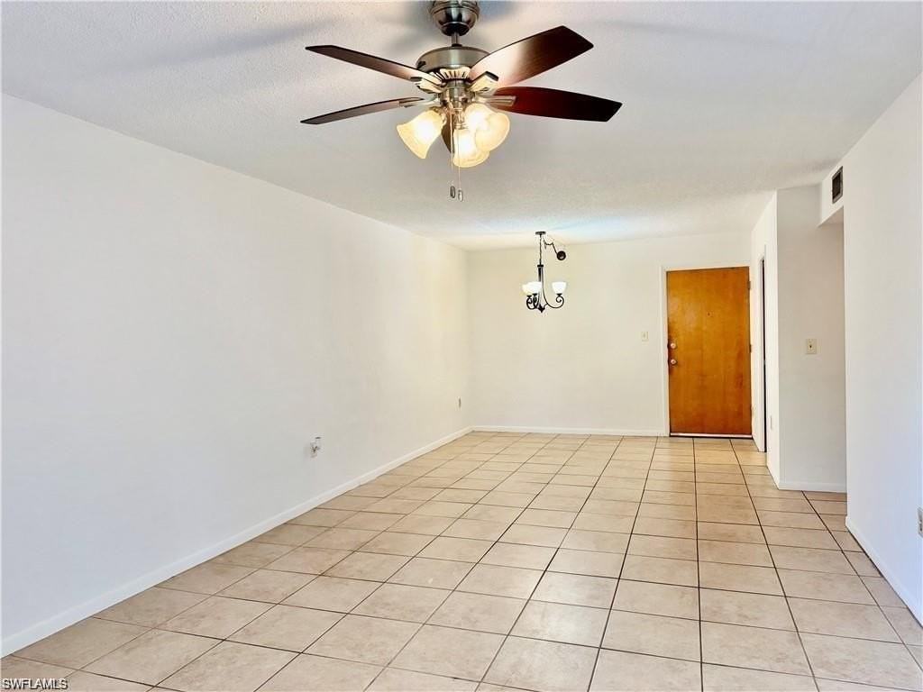 1849 Maravilla Ave Apt C6 #C6 - Photo 6 of 24