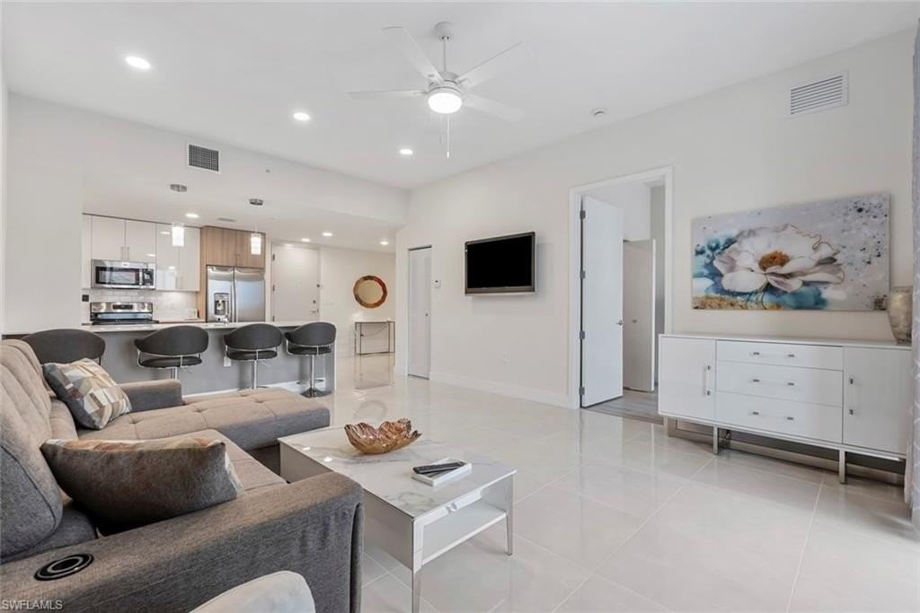 26600 Rosewood Pointe Dr Unit B #B203 - Photo 4 of 41