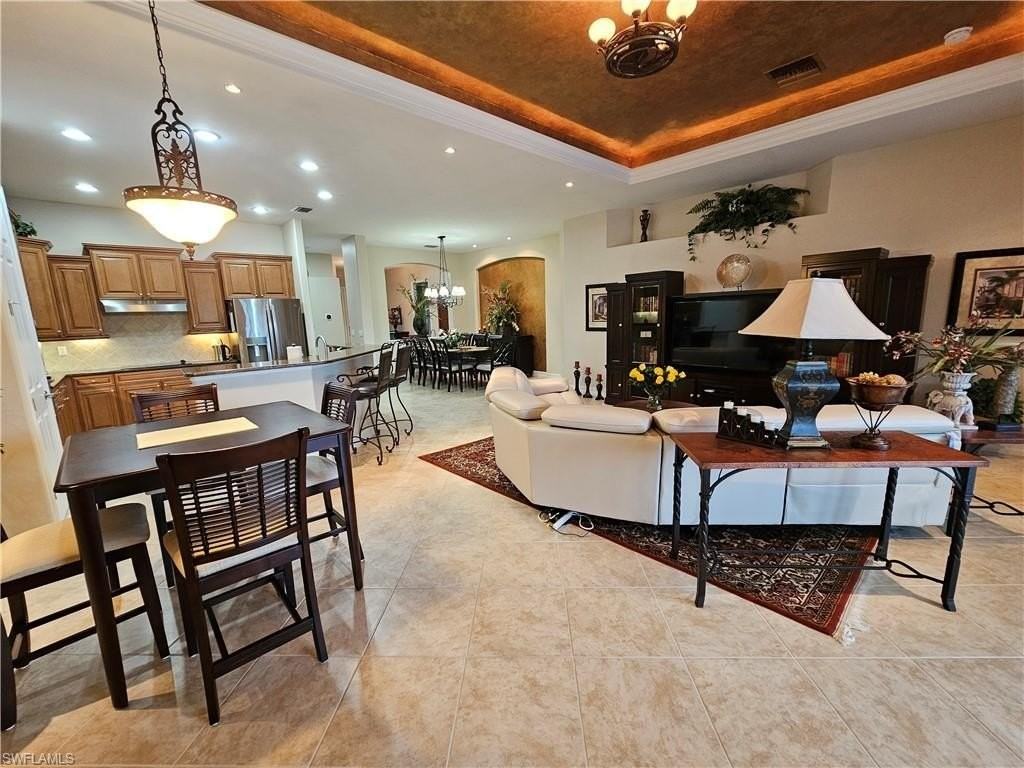 10381 Heritage Bay Blvd - Photo 7 of 31