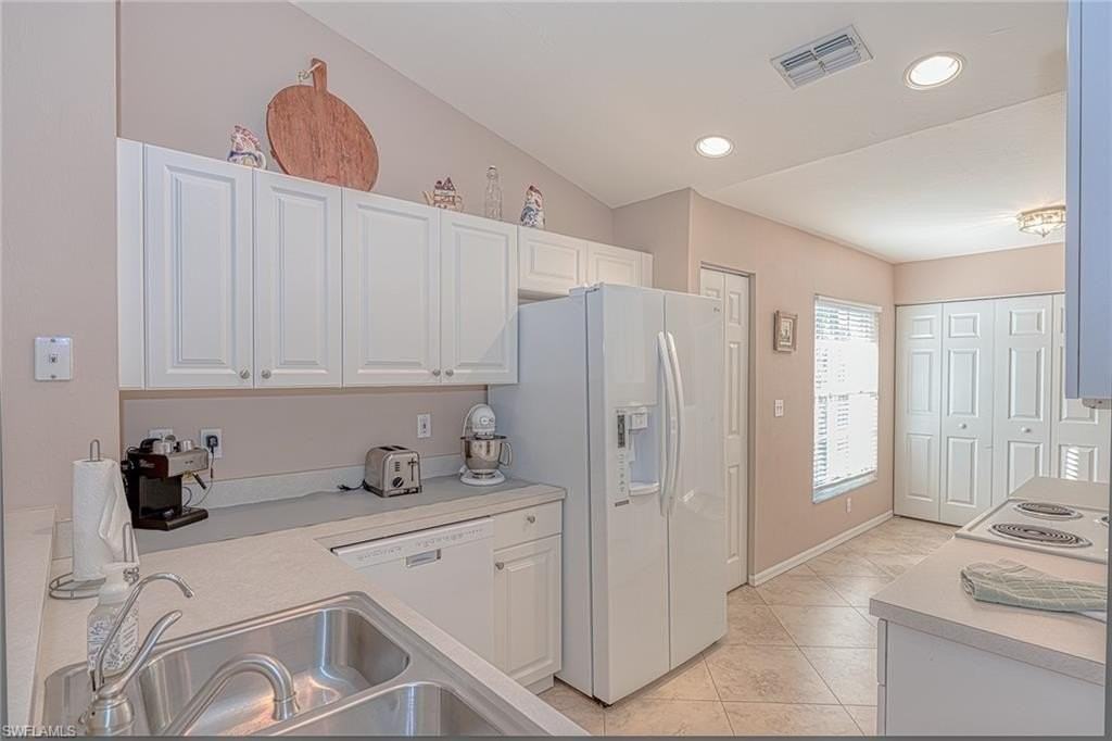 4970 Deerfield Way Unit F-203 #F203 - Photo 5 of 23