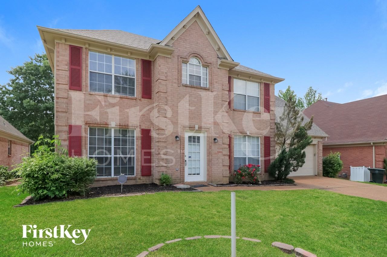 4015 Fairway View Cir W - Photo 2 of 15