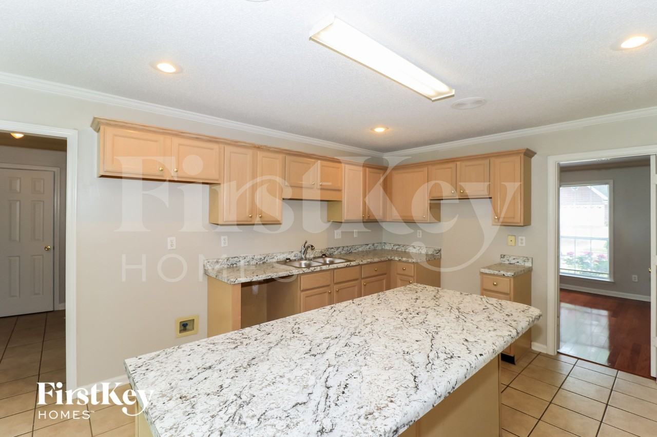 4015 Fairway View Cir W - Photo 7 of 15