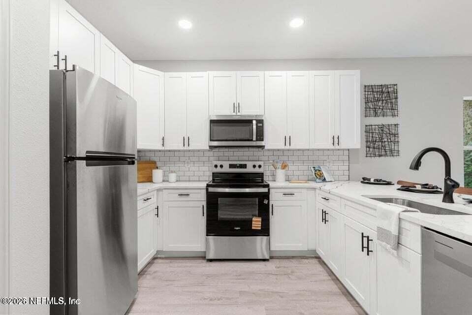 6020 Bartram Rd S - Photo 6 of 31