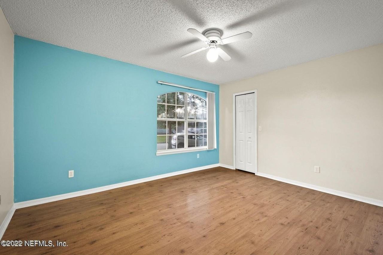 12635 Chapeltown Cir E - Photo 7 of 23