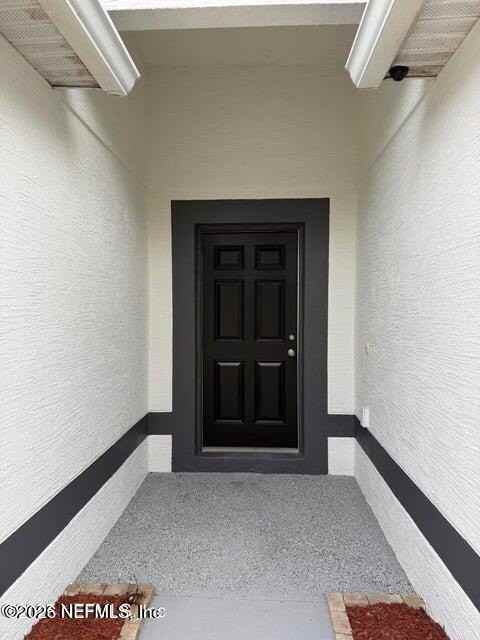 185 King Arthur Ct - Photo 3 of 23