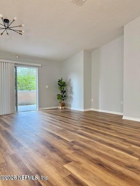 185 King Arthur Ct - Photo 7 of 23