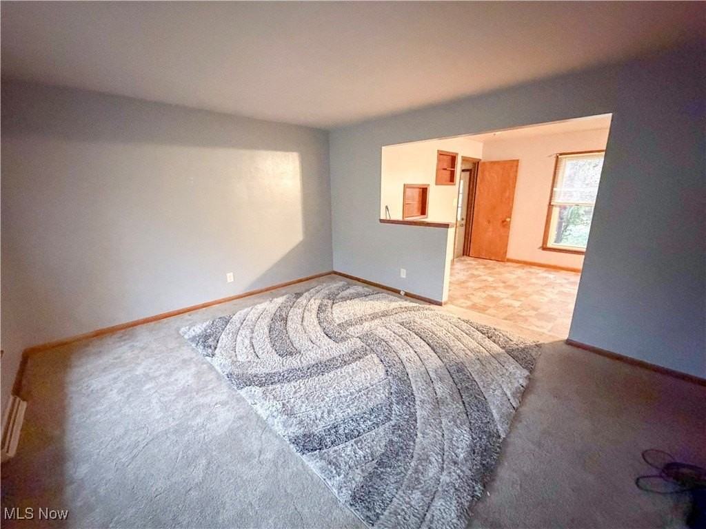 3380 Sunnybrooke Dr - Photo 2 of 19