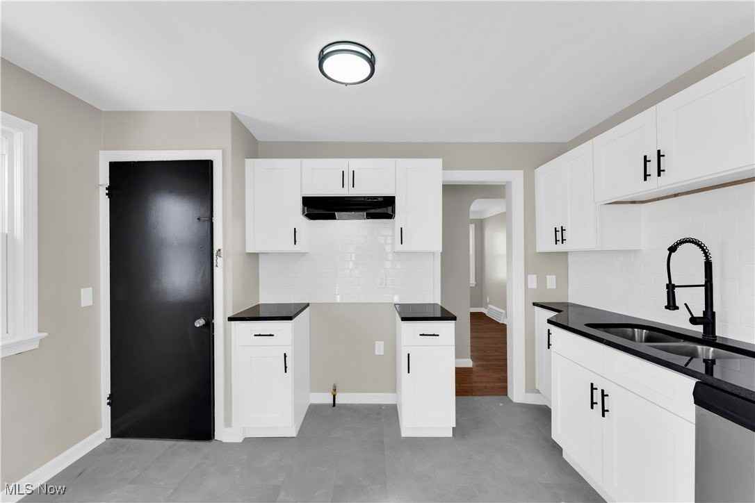 20570 Morris Ave - Photo 7 of 28