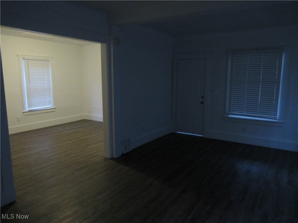 118 W Glendale St - Photo 7 of 33