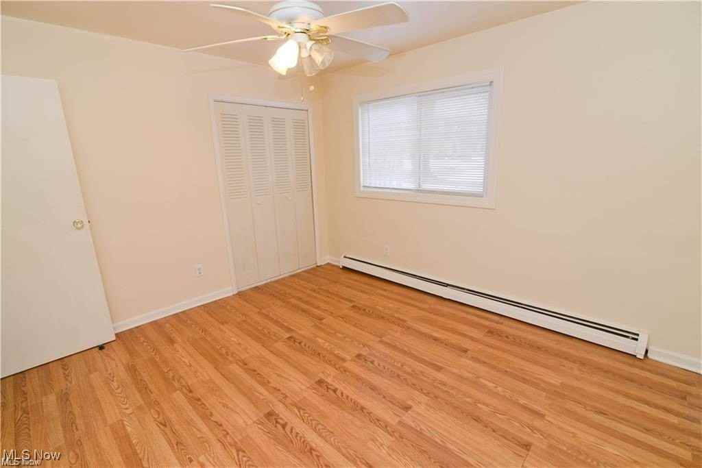 4498 Washington Square Dr - Photo 7 of 9