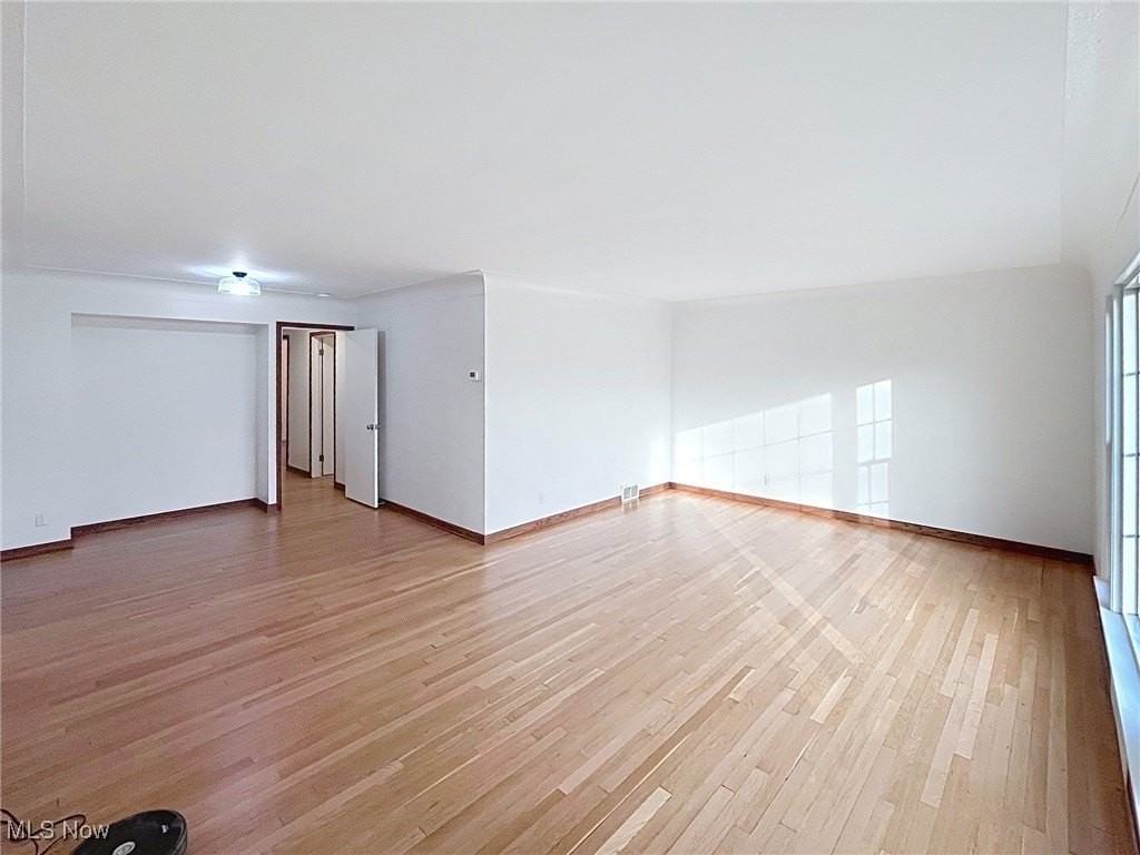 18411 Chagrin Blvd - Photo 7 of 20