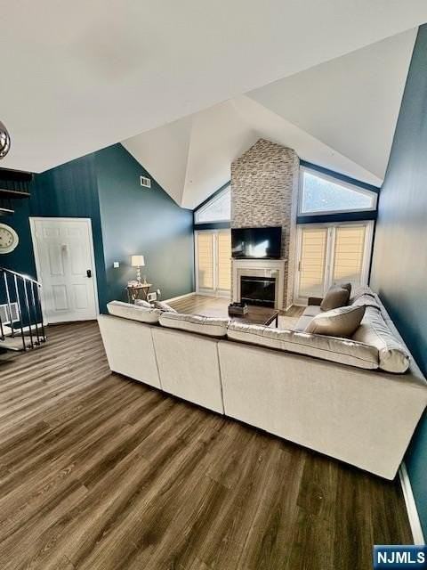 231 Cambridge Dr - Photo 5 of 33