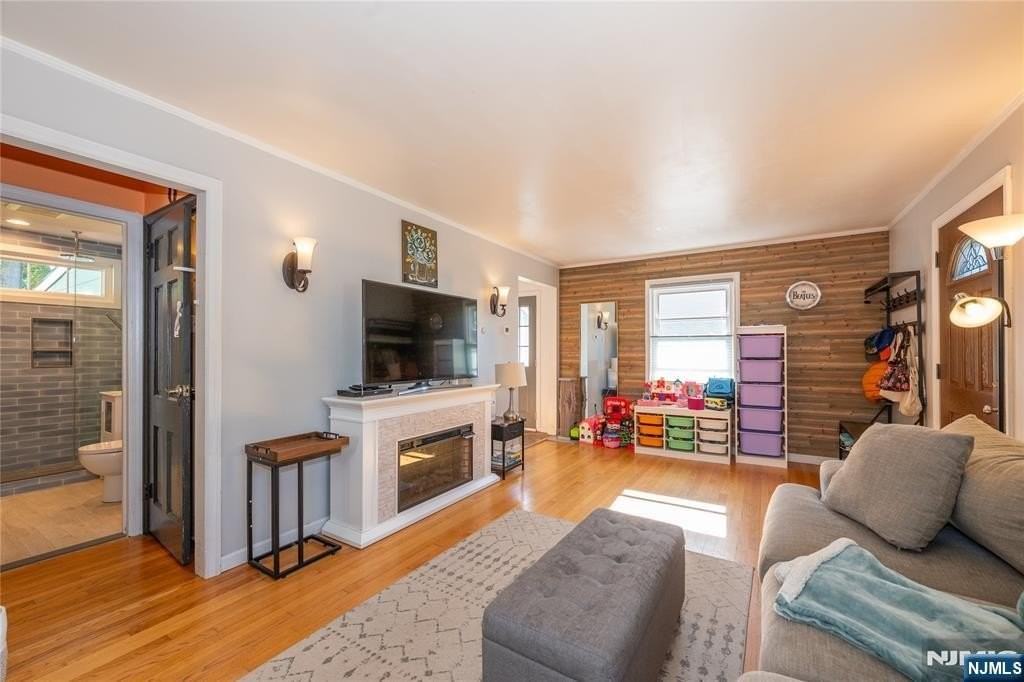 16-15 Well Dr - Photo 2 of 27