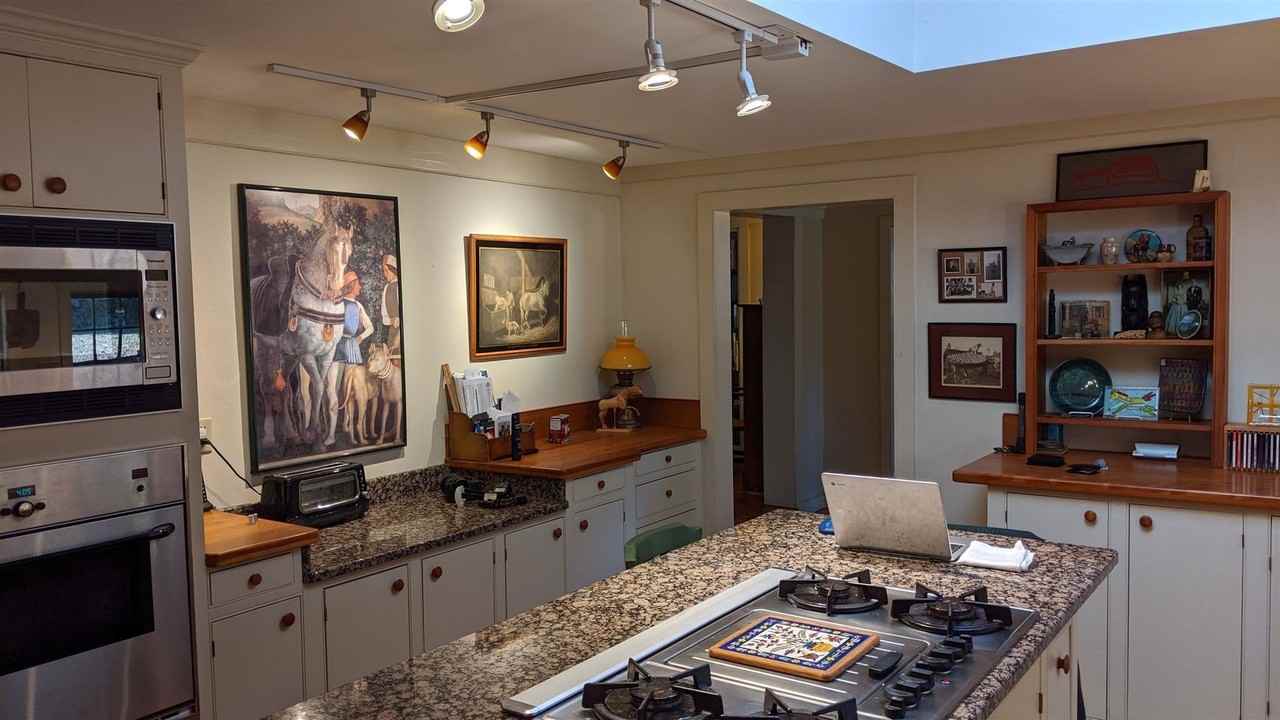 266 N Haverhill Rd - Photo 5 of 45